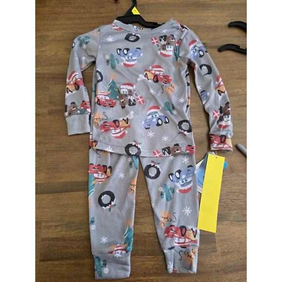 NWT Pixar Cars Toddler Boys Christmas Snug Fit Top and Pants Pajama Set, 2-Piece - Picture 1 of 3